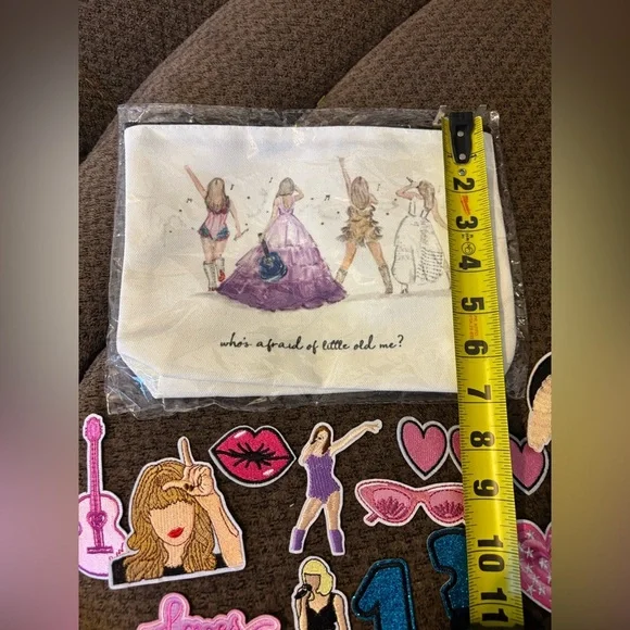 🩷🩵Taylor swift Colorful Embroidered Patches Set🩷🩵 - Picture 4 of 6